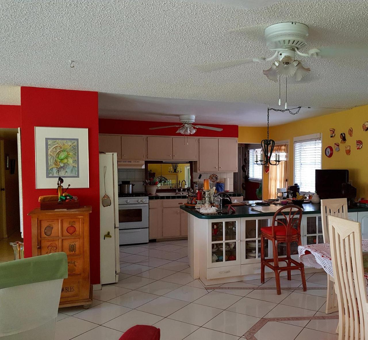 Bajamar Your Second Home Guest Property フリーポート エクステリア 写真